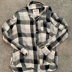 Black and white buffalo plaid button up